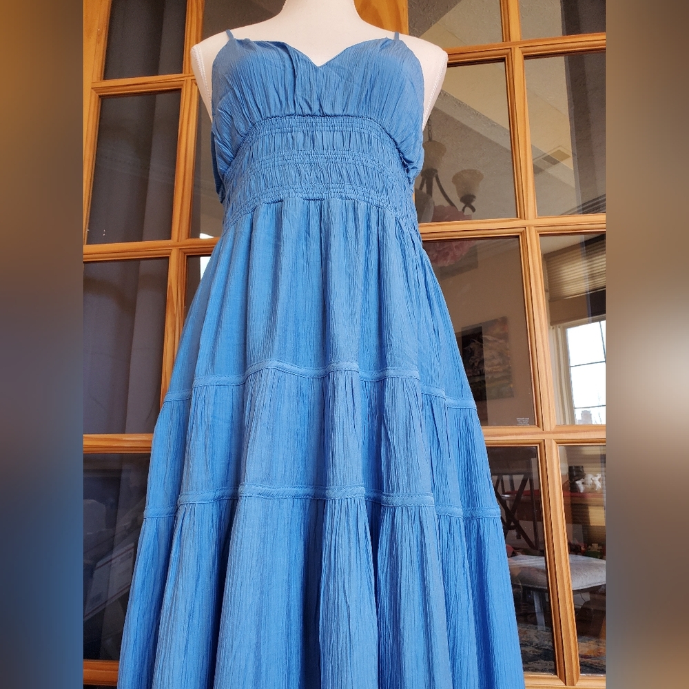 NWT Blue Pepper Dress Size Large Blue
